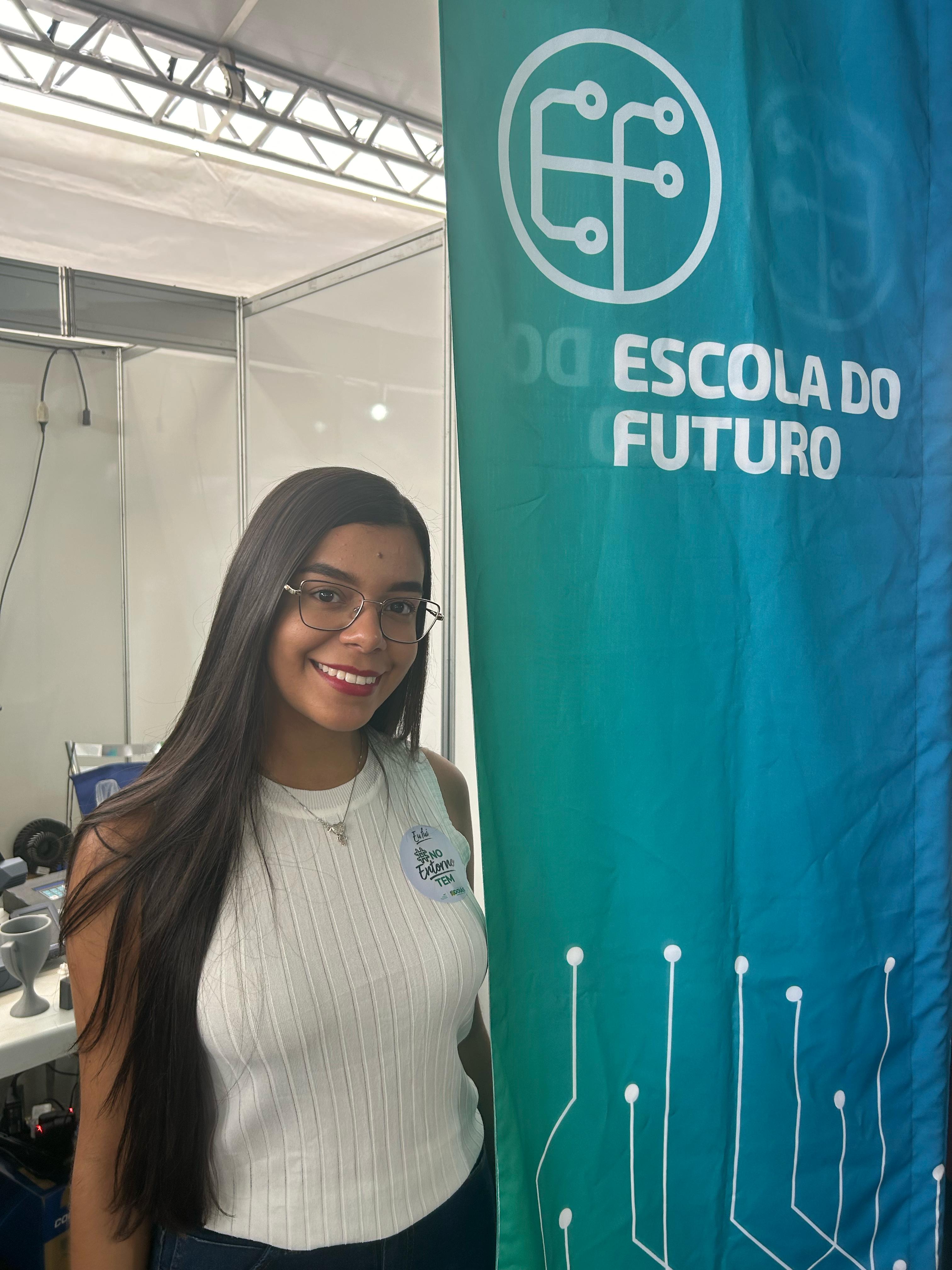 Estudante da Escola do Futuro cria dispositivo para prevenir violência contra mulheres