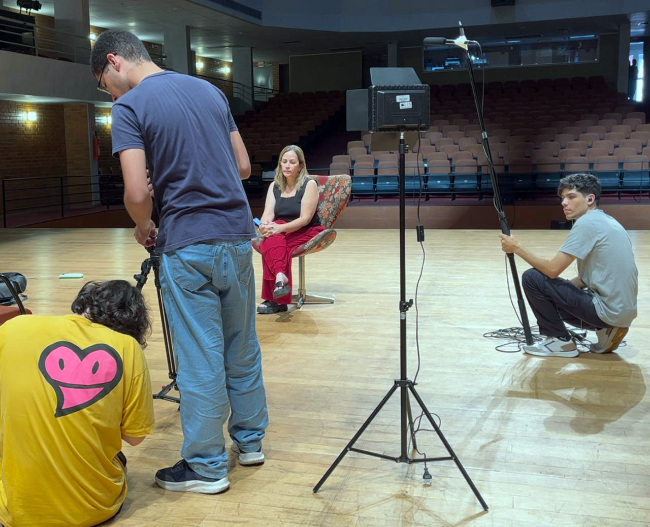 Coordenadora de Dança da EFG Basileu França é tema de documentário de aluno da UEG
