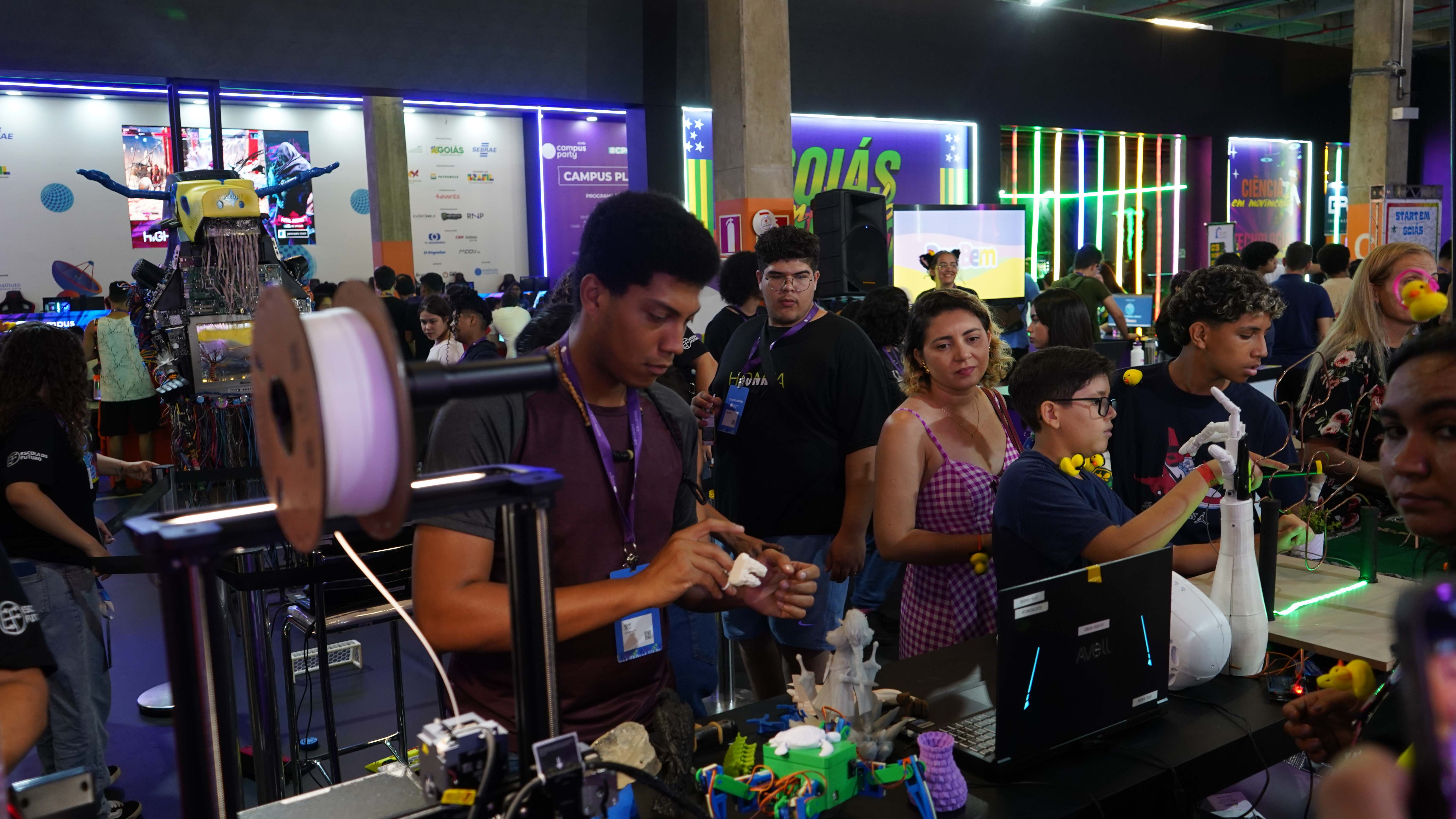 EFGs marcam presença na 5ª Campus Party Goiás  