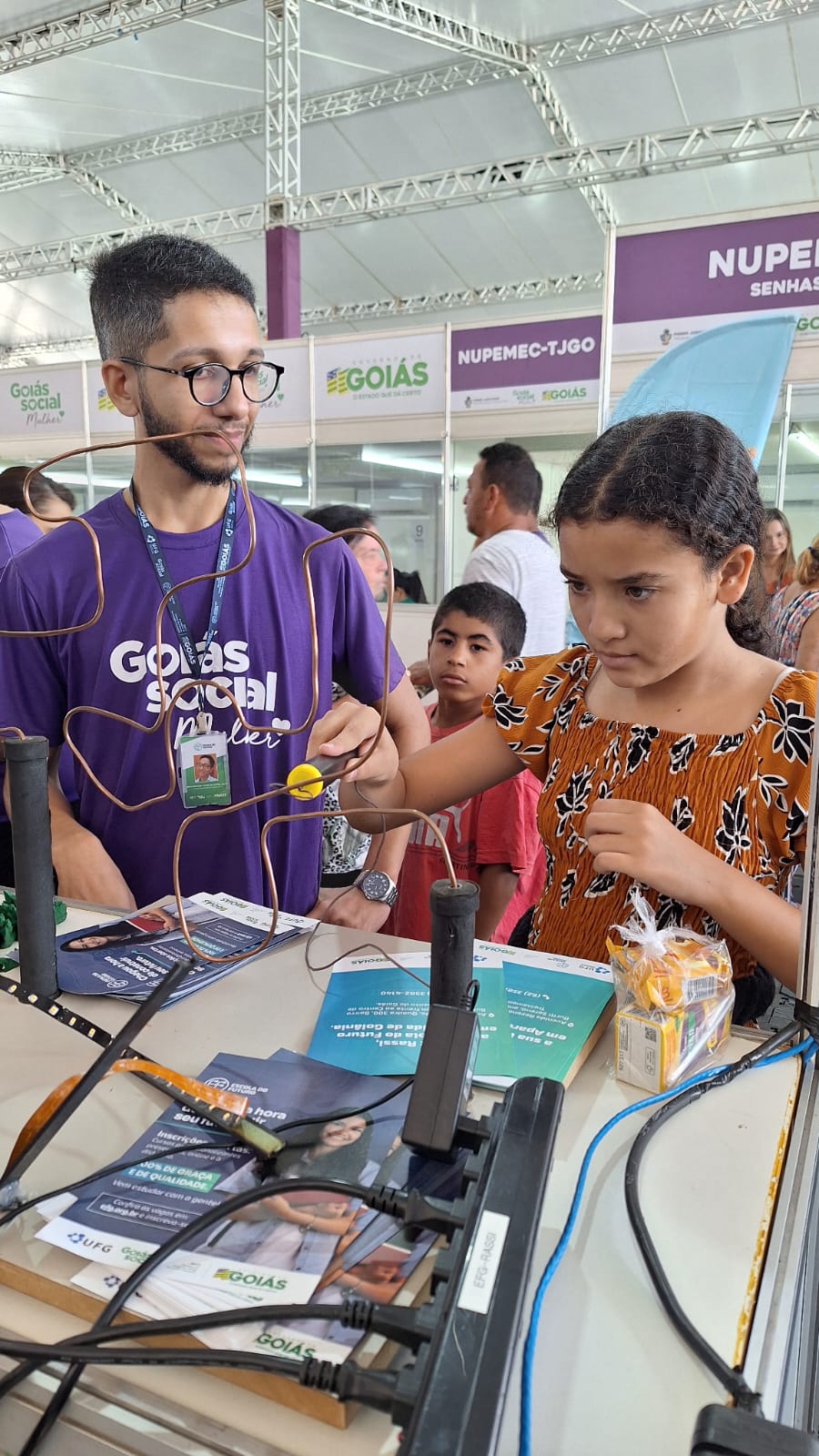 Escolas do Futuro participam do Goiás Social Mulher em Aparecida de Goiânia 