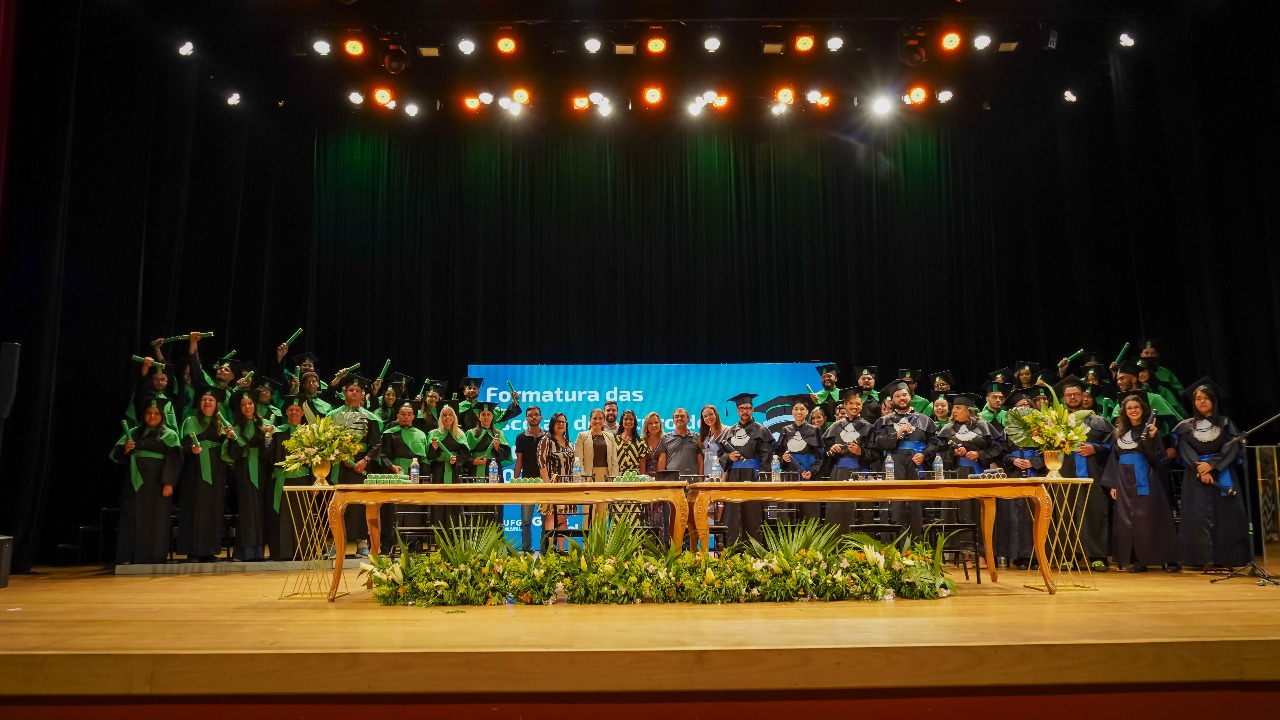 Escolas do Futuro de Goiás realizam solenidade de formatura dos cursos técnicos e superior das áreas de tecnologia, negócios digitais e artes
