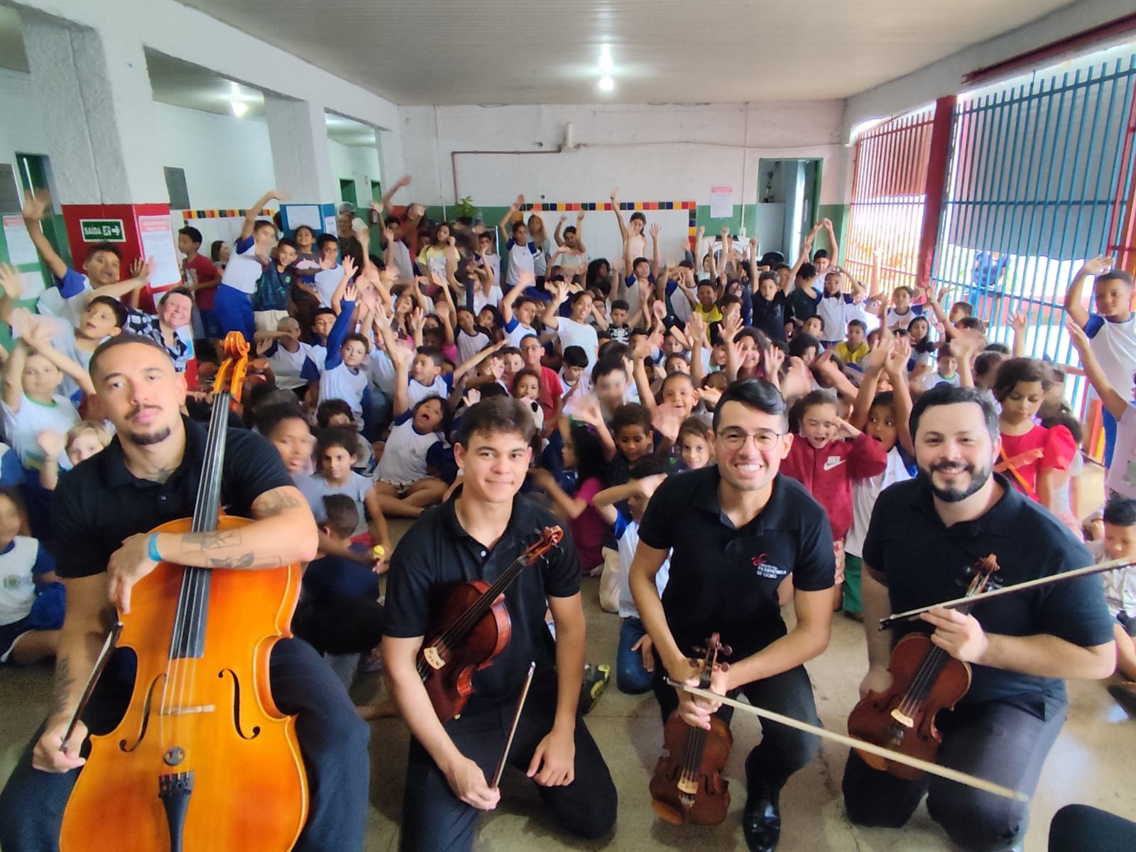 Orquestra Filarmônica de Goiás leva música clássica às escolas de Goiânia