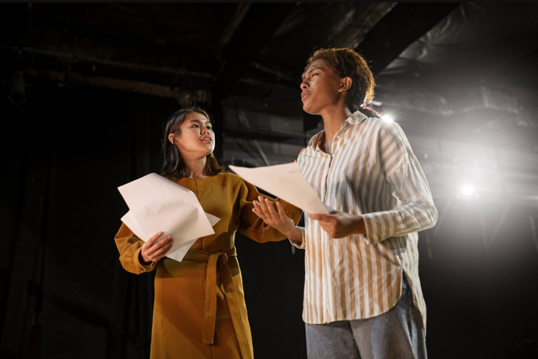 Práticas de Dramaturgia e Criação Cênica
