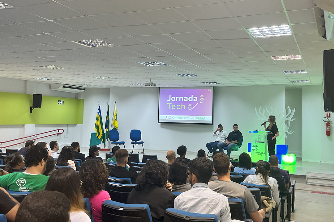 Jornada Tech chega às Escolas do Futuro